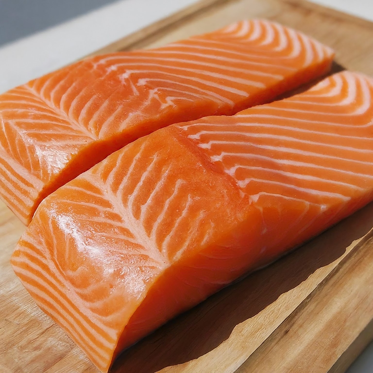 The Nutritional Values Of 100 Grams Of Salmon